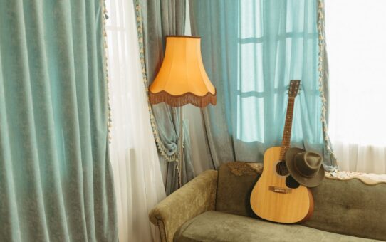 Verfris je interieur met groen-blauwe retro stofaccenten
