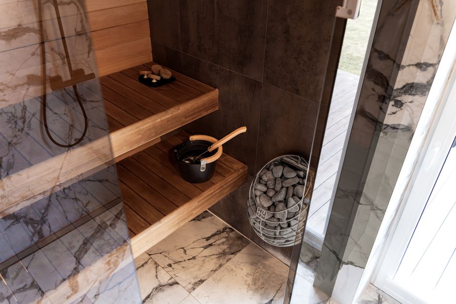 DIY sauna in gezellige huiselijke wasruimte. DIY sauna in gezellige huiselijke wasruimte.